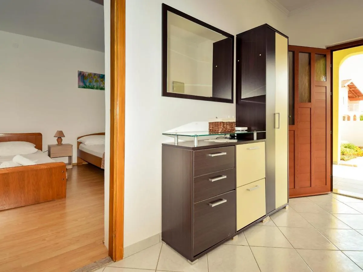 Holiday Home Laura By Interhome Pridraga